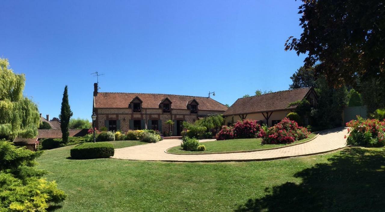 Le Clos Des Cordeliers Sézanne Exterior photo